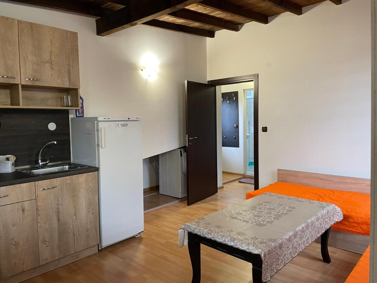 Lux Apart Uzunov-2 Hisarya Bagian luar foto