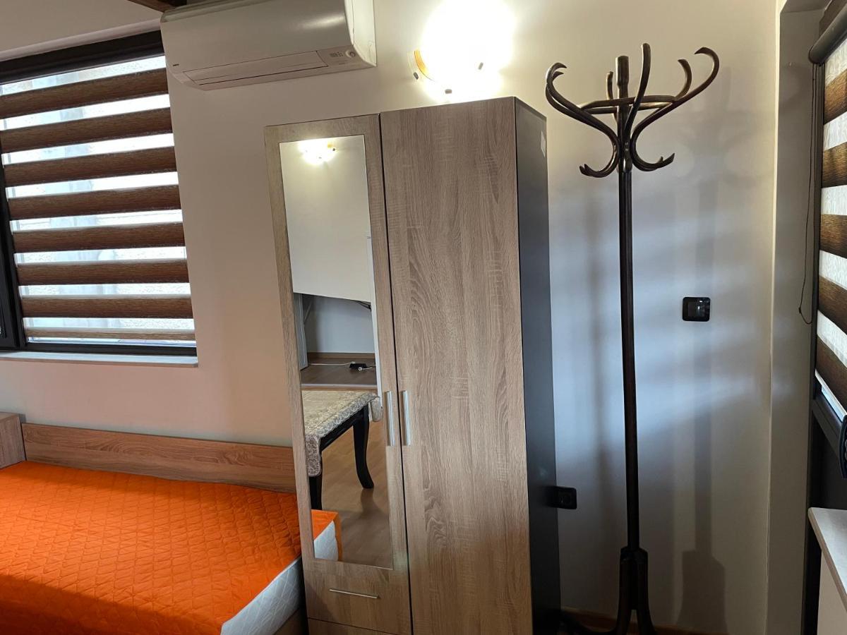 Lux Apart Uzunov-2 Hisarya Bagian luar foto